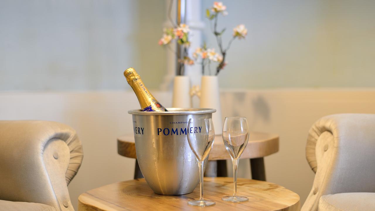 Van Der Valk Hotel 'S-Hertogenbosch - Vught Ngoại thất bức ảnh